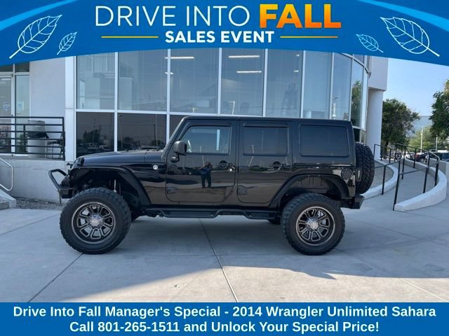 Used 2014 Jeep Wrangler Unlimited Sahara w/ Connectivity Group AWD/4WD image 2