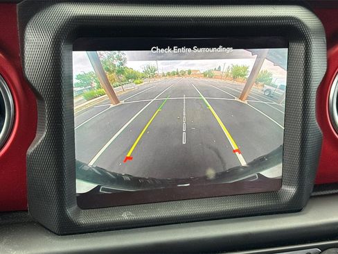 Used 2021 Jeep Wrangler Unlimited Rubicon image 27