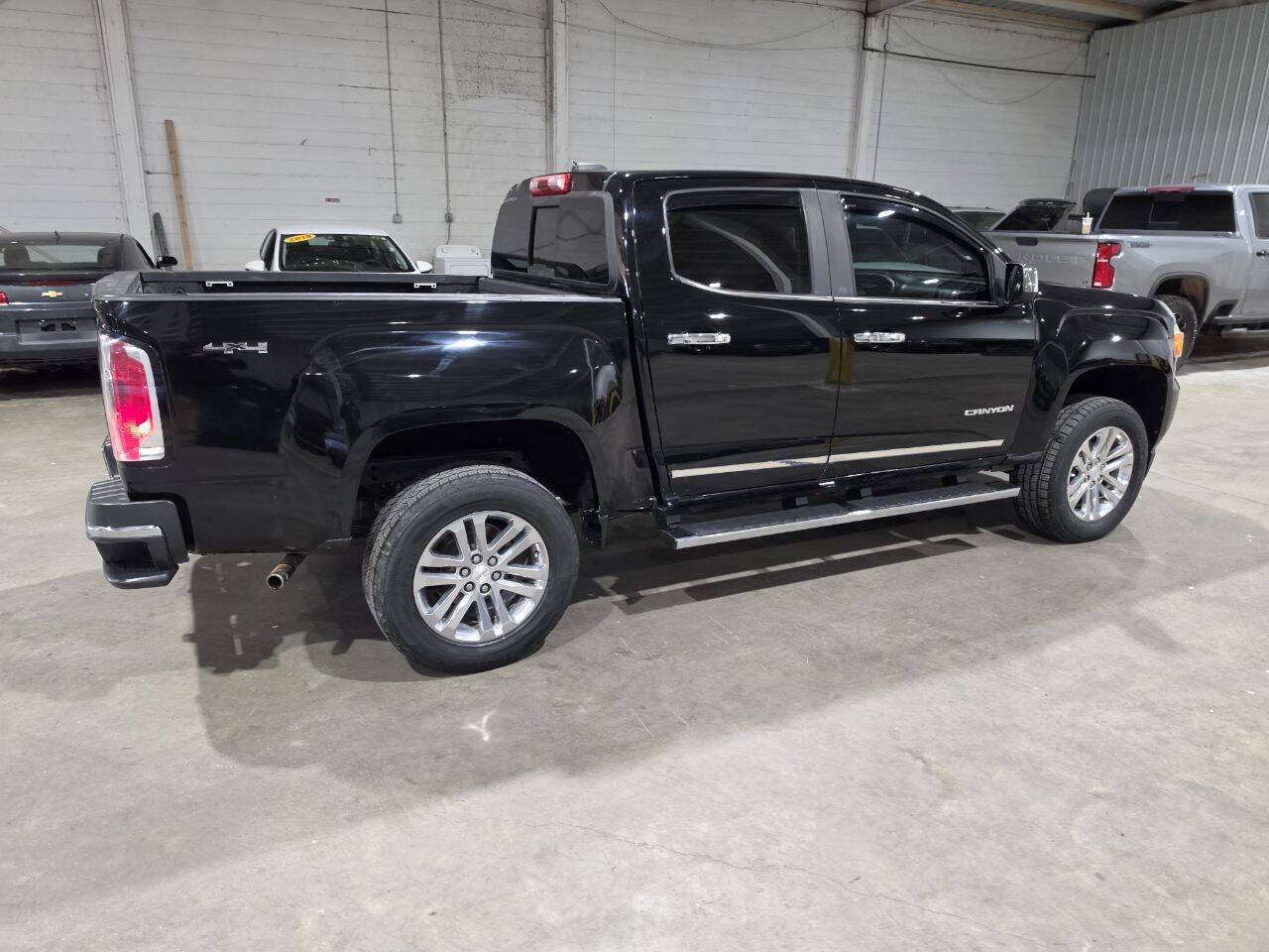 Used 2017 GMC Canyon SLE w/ SLE Convenience Package AWD/4WD image 13
