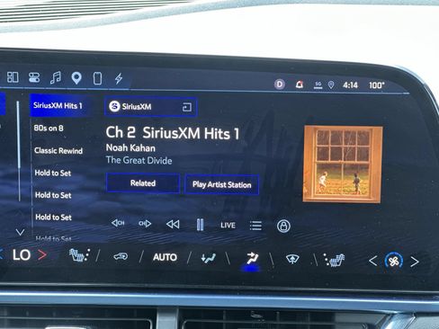 Used 2025 Chevrolet Equinox EV LT w/ Convenience Package FWD image 26
