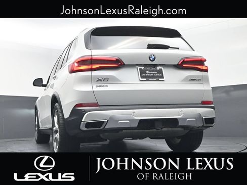 Used 2019 BMW X5 xDrive50i w/ Premium Package 2 AWD/4WD image 20