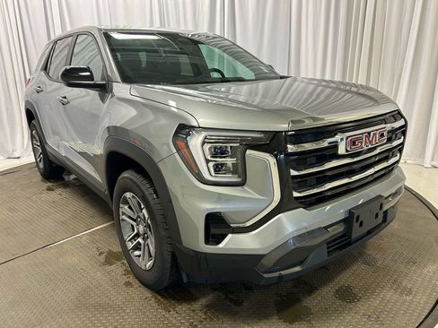 Used 2025 GMC Terrain Elevation image 22