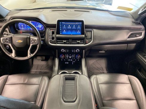Used 2023 Chevrolet Tahoe LT w/ Luxury Package AWD/4WD image 11