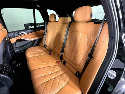 Used 2024 BMW X5 sDrive40i w/ Premium Package RWD image 19