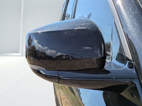 New 2026 Jeep Grand Cherokee Limited w/ Limited Altitude Package image 9