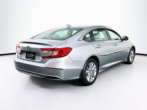 Used 2019 Honda Accord LX image 9