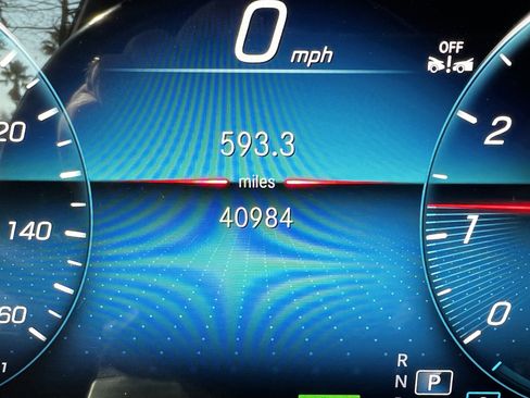 Used 2023 Mercedes-Benz GLS 450 4MATIC w/ AMG Line Exterior image 21