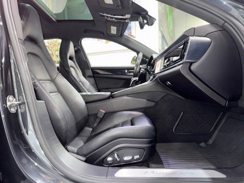 Used 2017 Porsche Panamera image 60