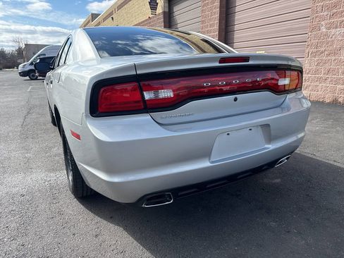 Used 2011 Dodge Charger Police w/ Convenience Group I image 18