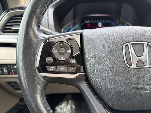 Used 2018 Honda Odyssey Elite image 26