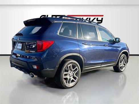 Used 2023 Honda Passport EX-L image 7