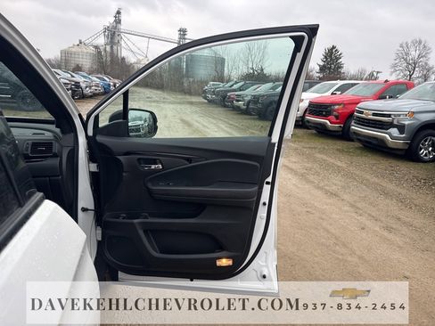 Used 2023 Honda Ridgeline Black Edition image 42