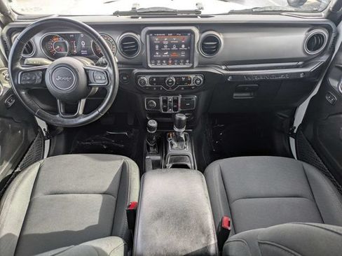 Used 2022 Jeep Wrangler Unlimited Sport w/ Sun And Sound Package AWD/4WD image 15