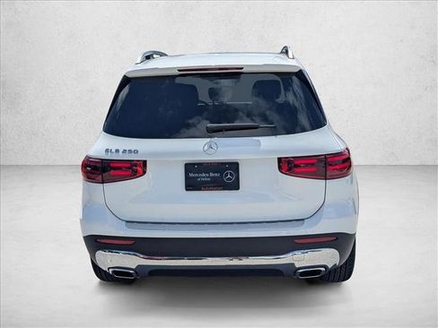 New 2026 Mercedes-Benz GLB 250 image 7
