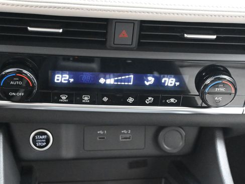 Certified 2023 Nissan Rogue SV image 19