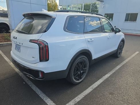 Used 2025 Kia Telluride SX Prestige X-Line AWD/4WD image 3