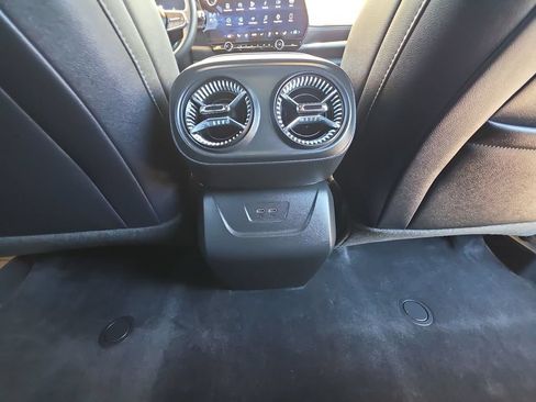 Used 2025 Chevrolet Blazer EV LT AWD/4WD image 22