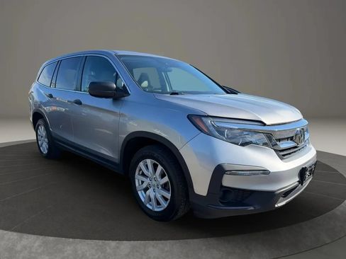 Used 2019 Honda Pilot LX image 3