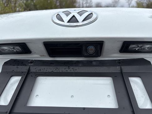Used 2017 Volkswagen Jetta SEL FWD image 15