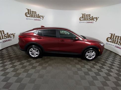 Used 2025 Buick Envista Preferred w/ Convenience I Package image 9