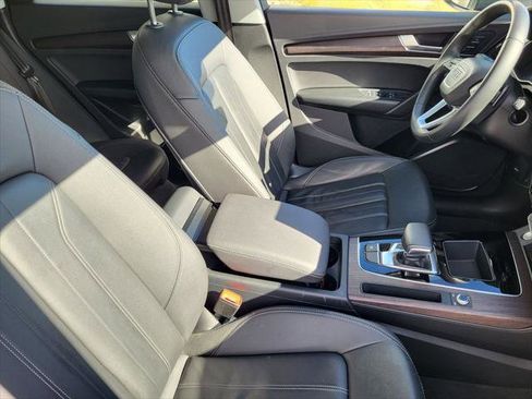 Certified 2023 Audi Q5 2.0T Premium w/ Convenience Package image 12