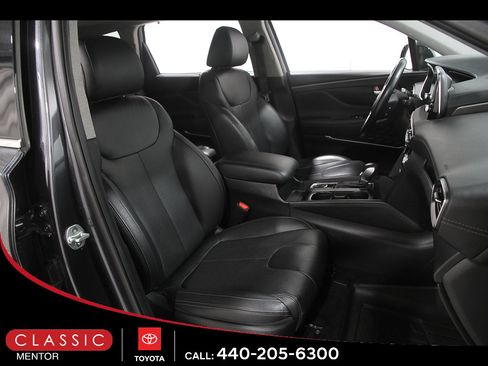 Used 2020 Hyundai Santa Fe Limited AWD/4WD image 17