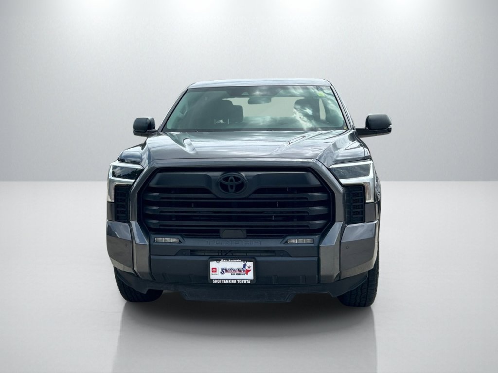 Used 2023 Toyota Tundra SR5 w/ SR5 Convenience Package AWD/4WD image 2