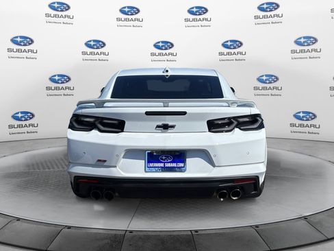 Used 2020 Chevrolet Camaro SS RWD image 4
