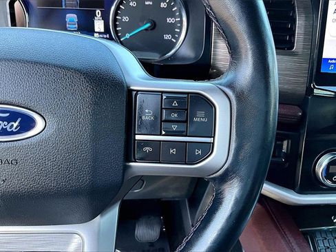 Used 2023 Ford Expedition Limited image 12