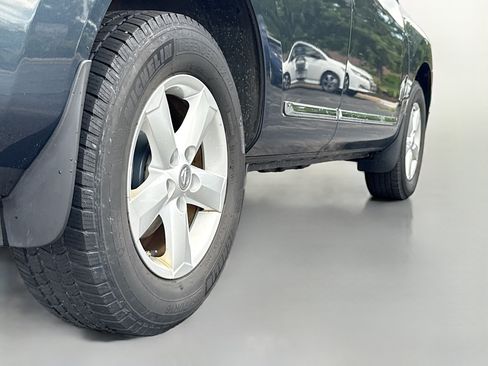 Used 2012 Nissan Rogue S w/ Special Edition Pkg FWD image 16