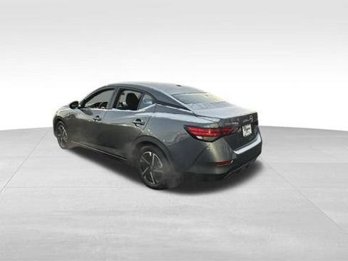 Used 2024 Nissan Sentra SV image 4