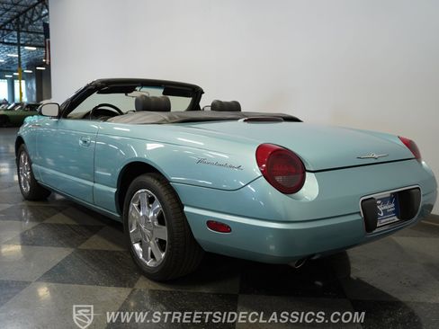 Used 2002 Ford Thunderbird RWD image 10