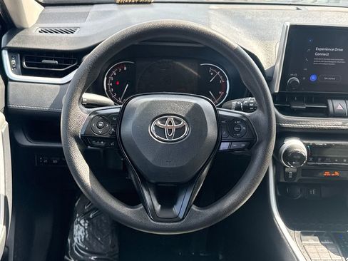 Used 2024 Toyota RAV4 XLE AWD/4WD image 13
