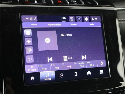 New 2025 Jeep Grand Cherokee Laredo image 29