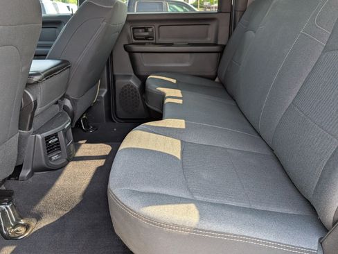 Used 2024 RAM 3500 Tradesman w/ Chrome Appearance Group AWD/4WD image 15