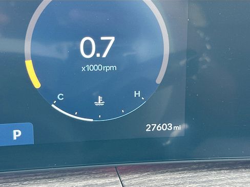 Used 2024 Hyundai Santa Fe Limited image 12