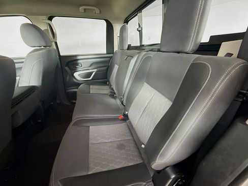 Used 2022 Nissan Titan SV w/ Accessory Utility Package image 26