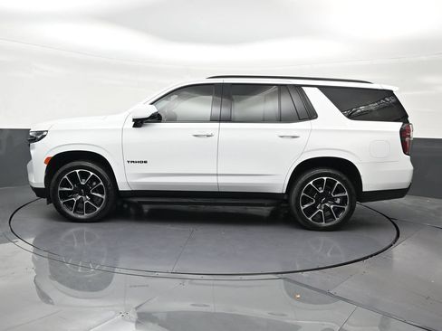 Used 2024 Chevrolet Tahoe RST w/ Luxury Package RWD image 2