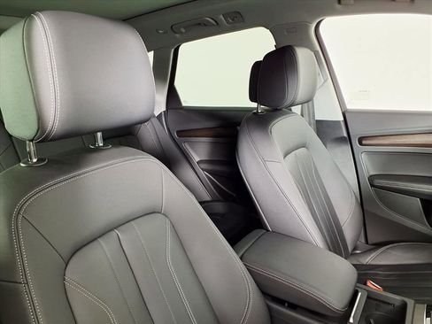 Used 2022 Audi Q5 2.0T Premium Plus image 10