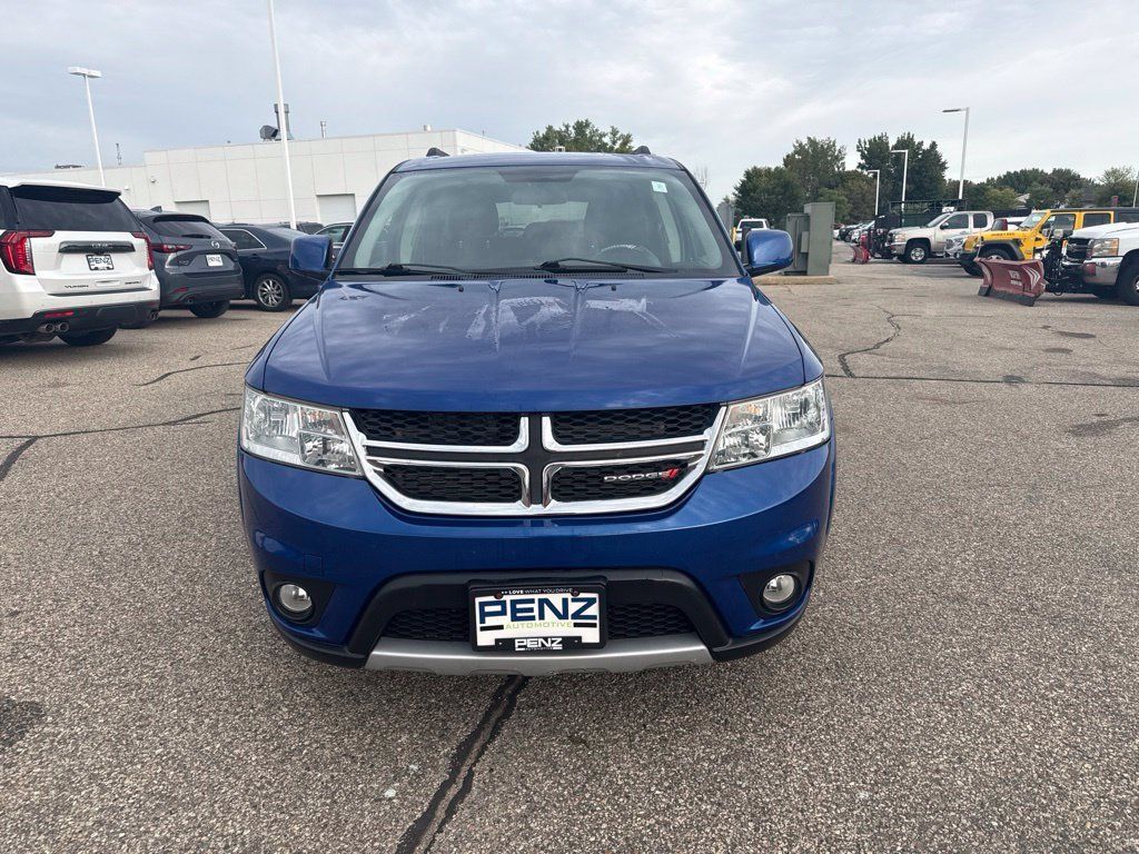 Used 2015 Dodge Journey SXT w/ Flexible Seating Group AWD/4WD image 2