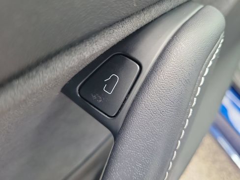 Used 2023 Tesla Model 3 Standard Range RWD image 14