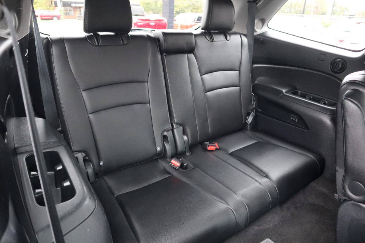 Used 2020 Honda Pilot Touring image 15