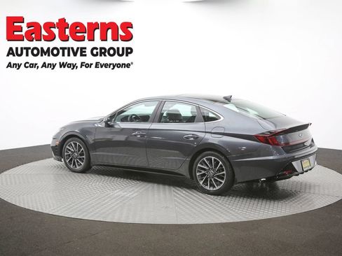 Used 2023 Hyundai Sonata Limited w/ Preferred Accessory Package FWD image 62