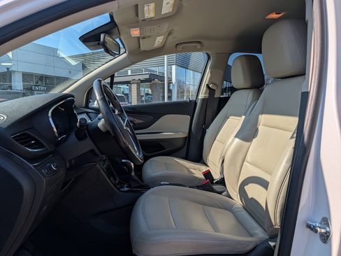 Used 2019 Buick Encore Essence w/ Safety Package II image 11