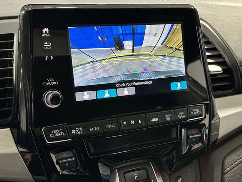 Used 2024 Honda Odyssey Sport image 24