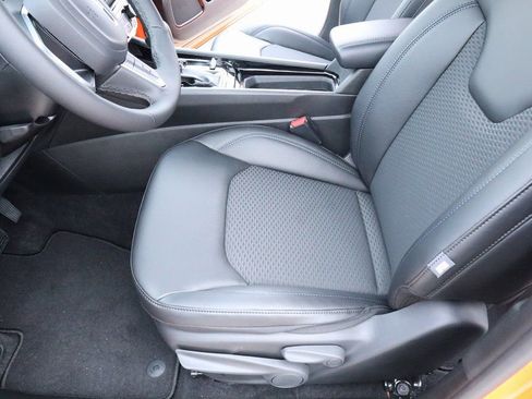 New 2026 Jeep Compass Latitude AWD/4WD image 13