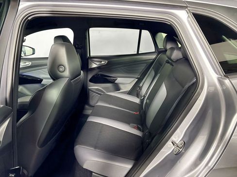 Certified 2023 Volkswagen ID.4 Pro S AWD/4WD image 21