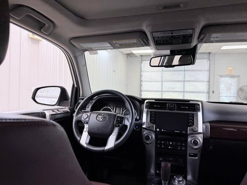Used 2020 Toyota 4Runner Limited AWD/4WD image 30