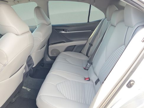 Certified 2022 Toyota Camry SE w/ Audio Upgrade Package FWD image 10