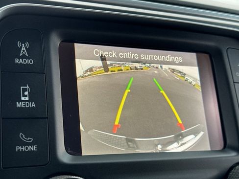 Used 2024 RAM 1500 Classic SLT image 19